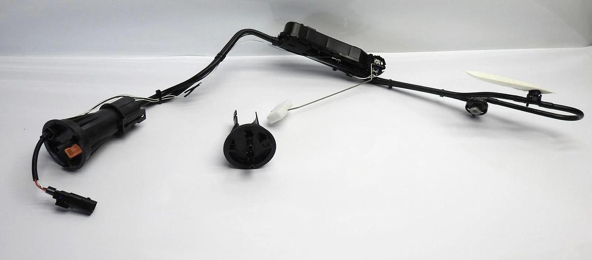 Polaris Snowmobile Fuel Pump (Possibly Khaos, Matryx) READ DESCRIPTION #2522806