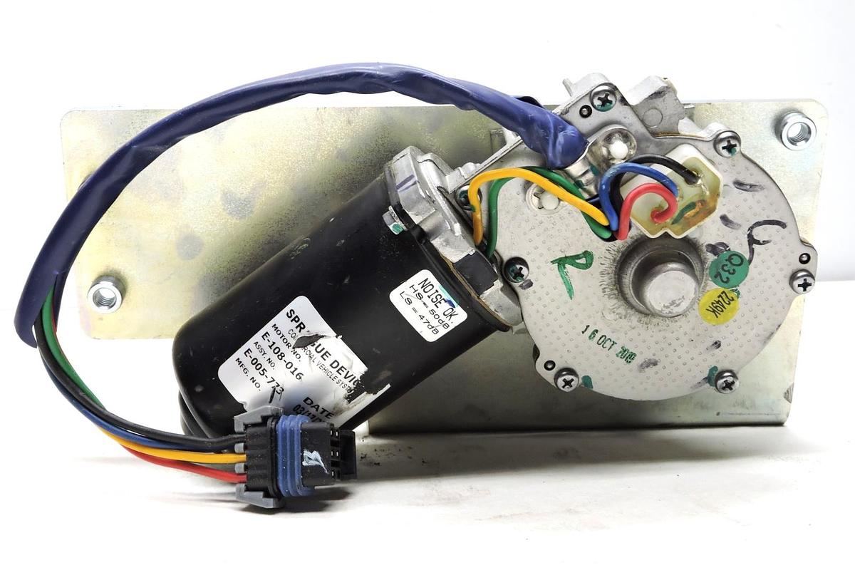 Sprague Kenworth Windshield Wiper Motor w/ Bracket E-108-016 ASSY# E-005-773 NEW