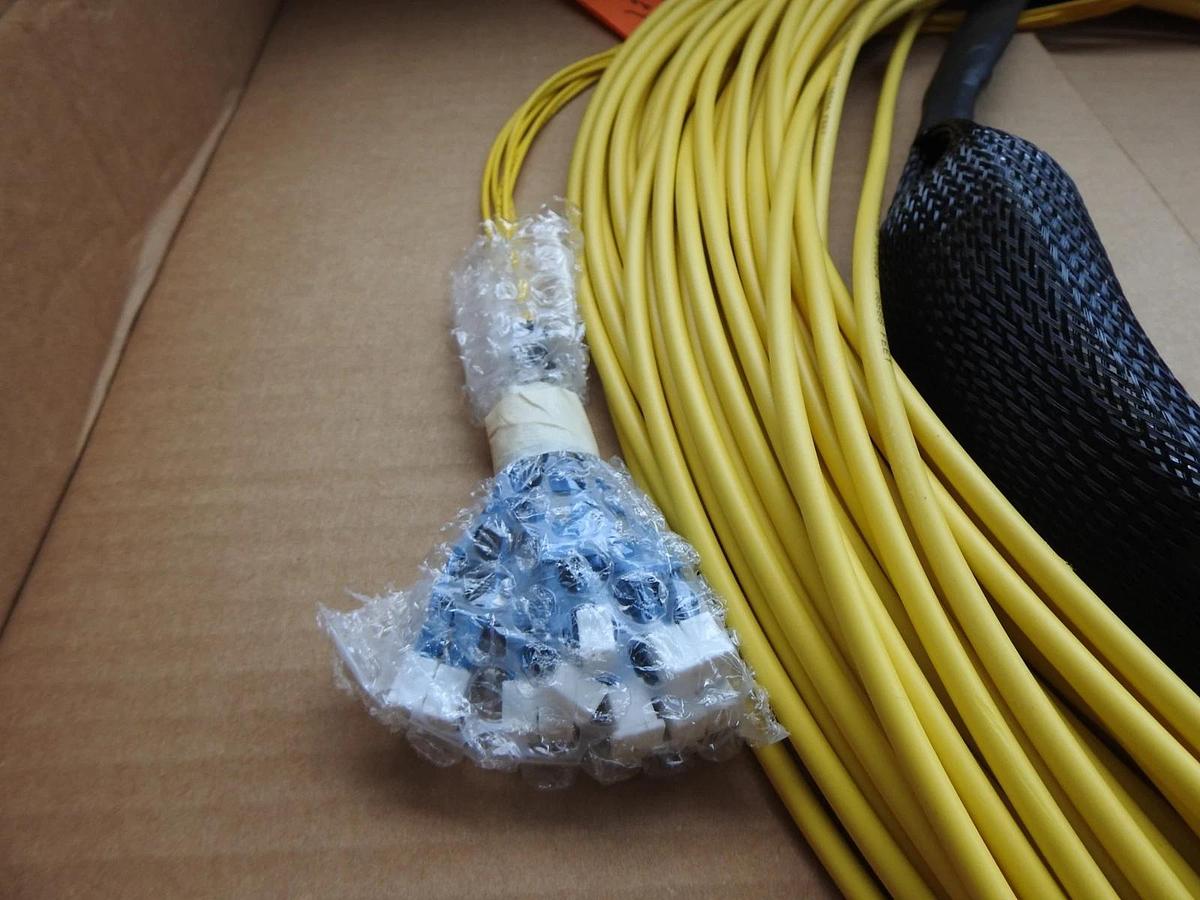Corning 12F Edge Plenum LCUDUPUPC/LCUDUPUPC 175.000F Jumper OEM NEW