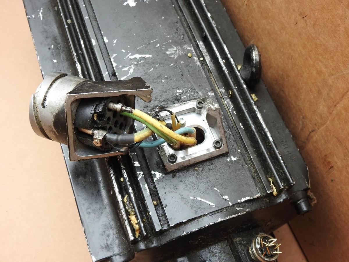 BOSCH INDRAMAT MKD112C-024-GG0-AN Servo Motor Rexroth - AS IS - READ