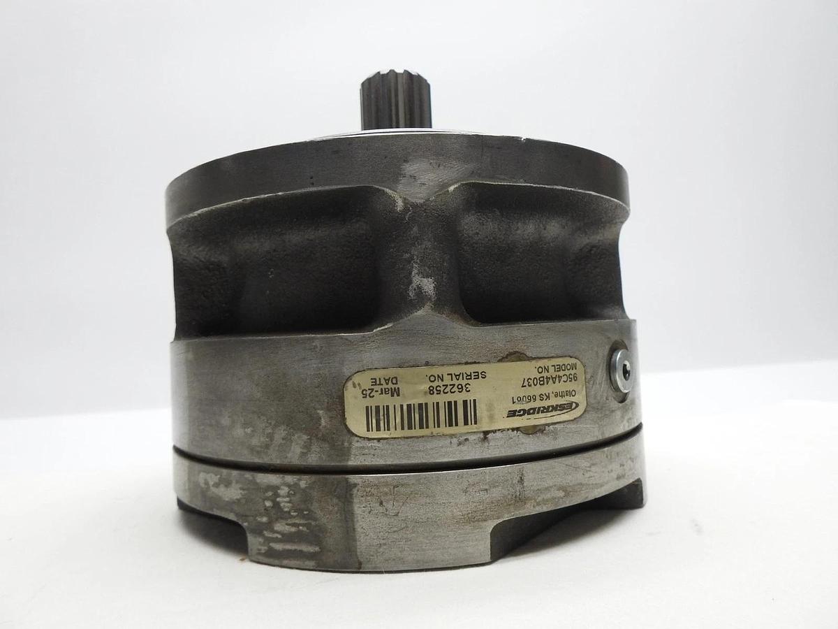 Eskridge 95C4A4B037 Multiple Disc Brake 95C Hydraulic Motor 14T Spline- BULK NEW