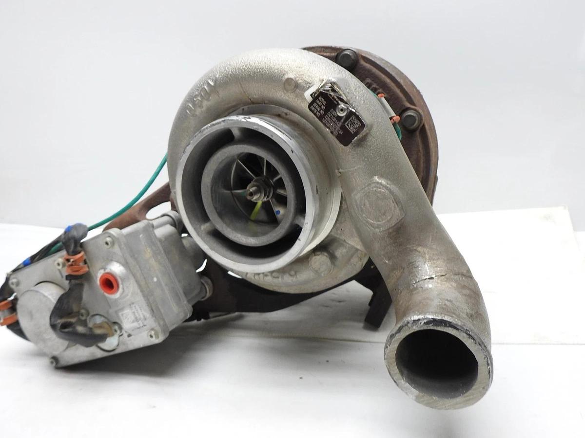 GENUINE John Deere DZ108142 Turbocharger w/ Actuator 13709700023 DZ115245 *CORE