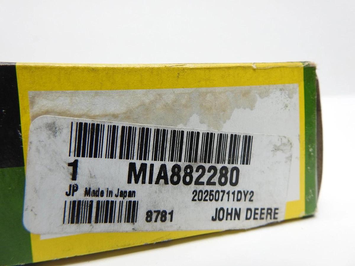 GENUINE John Deere MIA882280 Fuel Injection Nozzle - OEM NEW!