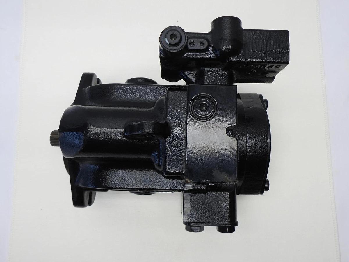 GENUINE John Deere PG202079 Hydraulic Pump RE195820, 707473AT OEM!