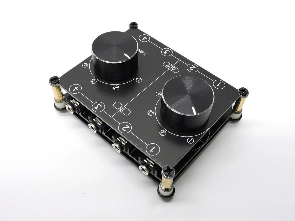 4 Input 4 Output 3.5mm Audio Switch Box | 3.5mm | 4 Input | 4 Output | Home Audio | 4 Channel