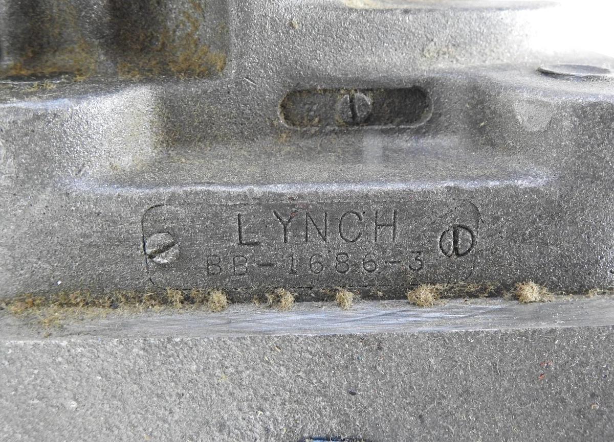 Lynch Hydraulic Gear Pump,  BB-1686-3 (6 Bolt, Keyed Shaft) OEM NEW!