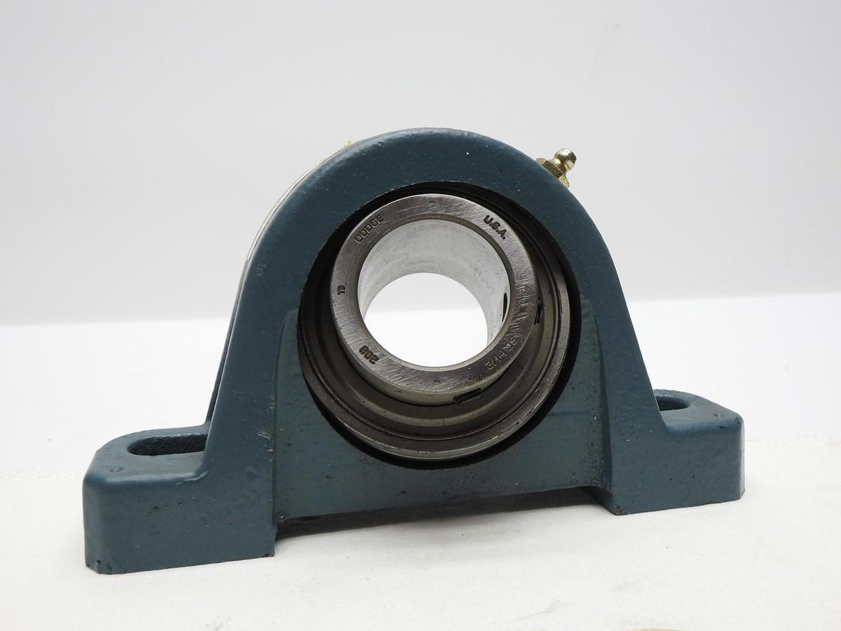 Dodge 123585 P2B-VSC-108 Pillow Block Bearing Unit 1-1/2" Two Bolt Iron OEM NEW!