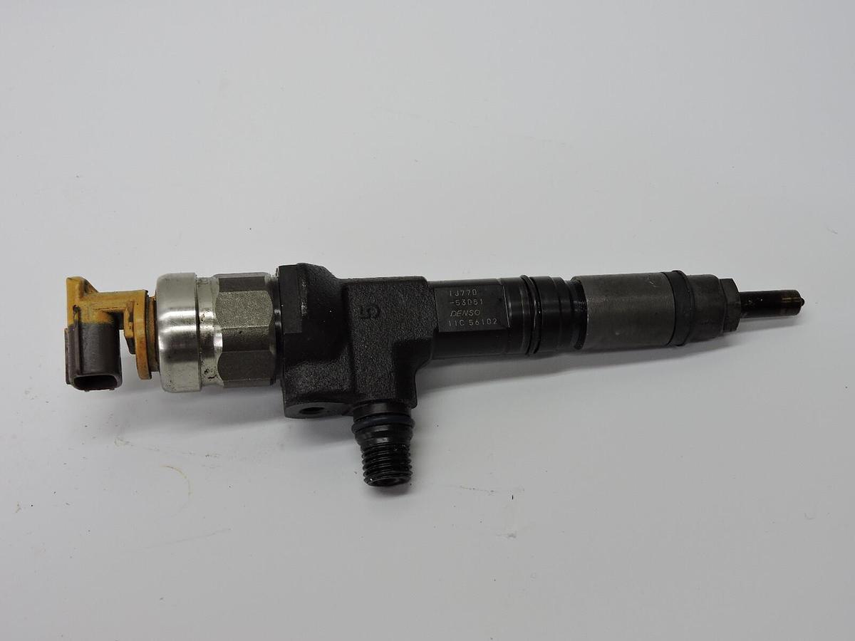 Denso 1J770 Caterpillar injector CORE
