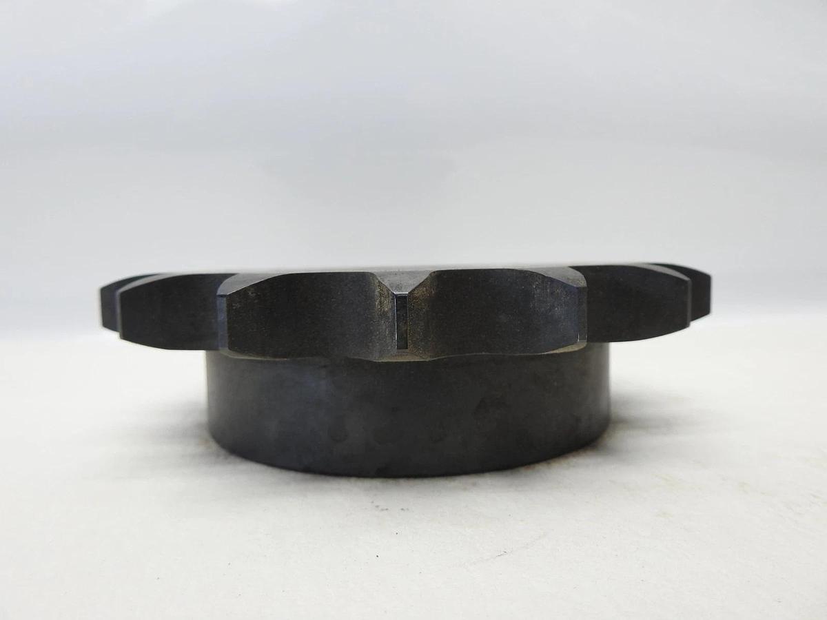 Blackstar H80B16 Sprocket 1 11/16 IN Bore Martin - NOB NEW