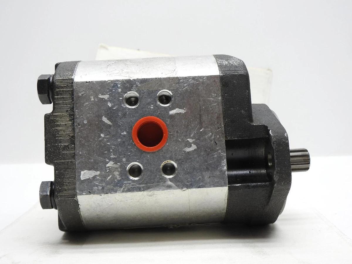 John Deere Hydraulic Pump # AL200830 HEMA Hydraulics