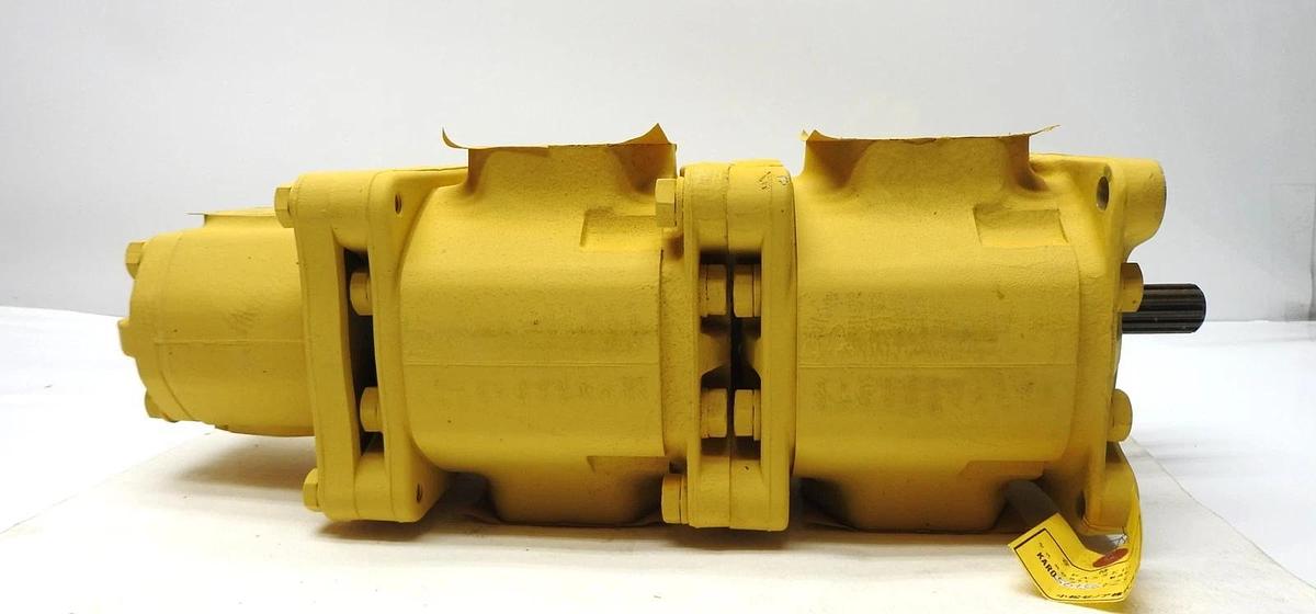 GENUINE Komatsu 704-58-33110 Hydraulic Main Tandem Pump 7045833110 OEM NEW!
