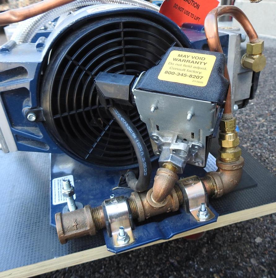 General Air Products OLR915150AC 1 1/2 HP, 915 Gallons Oil-Less Riser Compressor