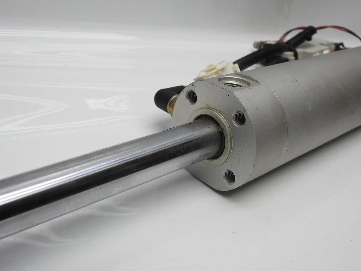International SMC Air Door Cylinder 2588012C91 2509718C91 2509719C91 - BULK NEW!