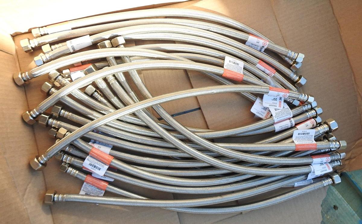 LOT OF 24 - Wolvering Brass Inline Brass Faucet Hoses 3/8" OD x 1/2" FIP