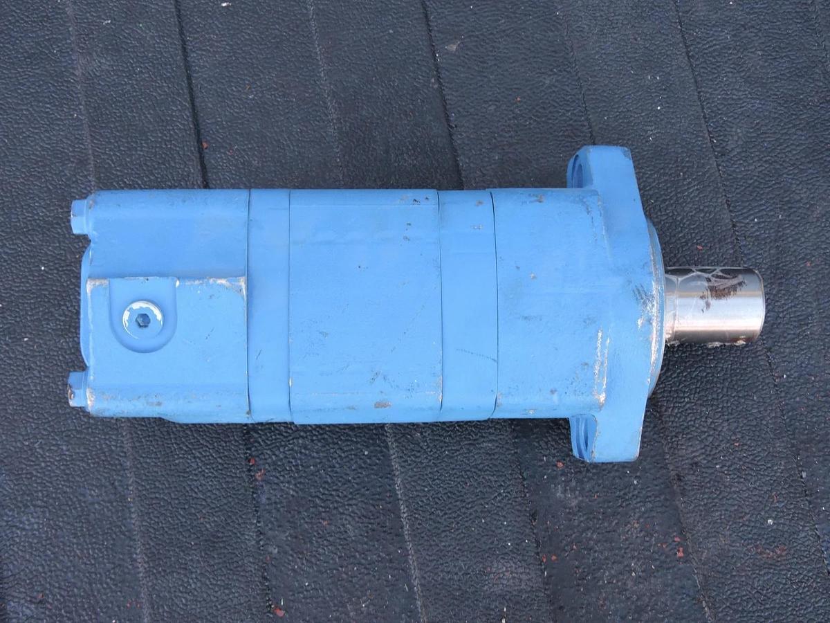 NEW Hydraulic Orbital Motor Replaces Char-Lynn 104-1028-006 Eaton 104-1028