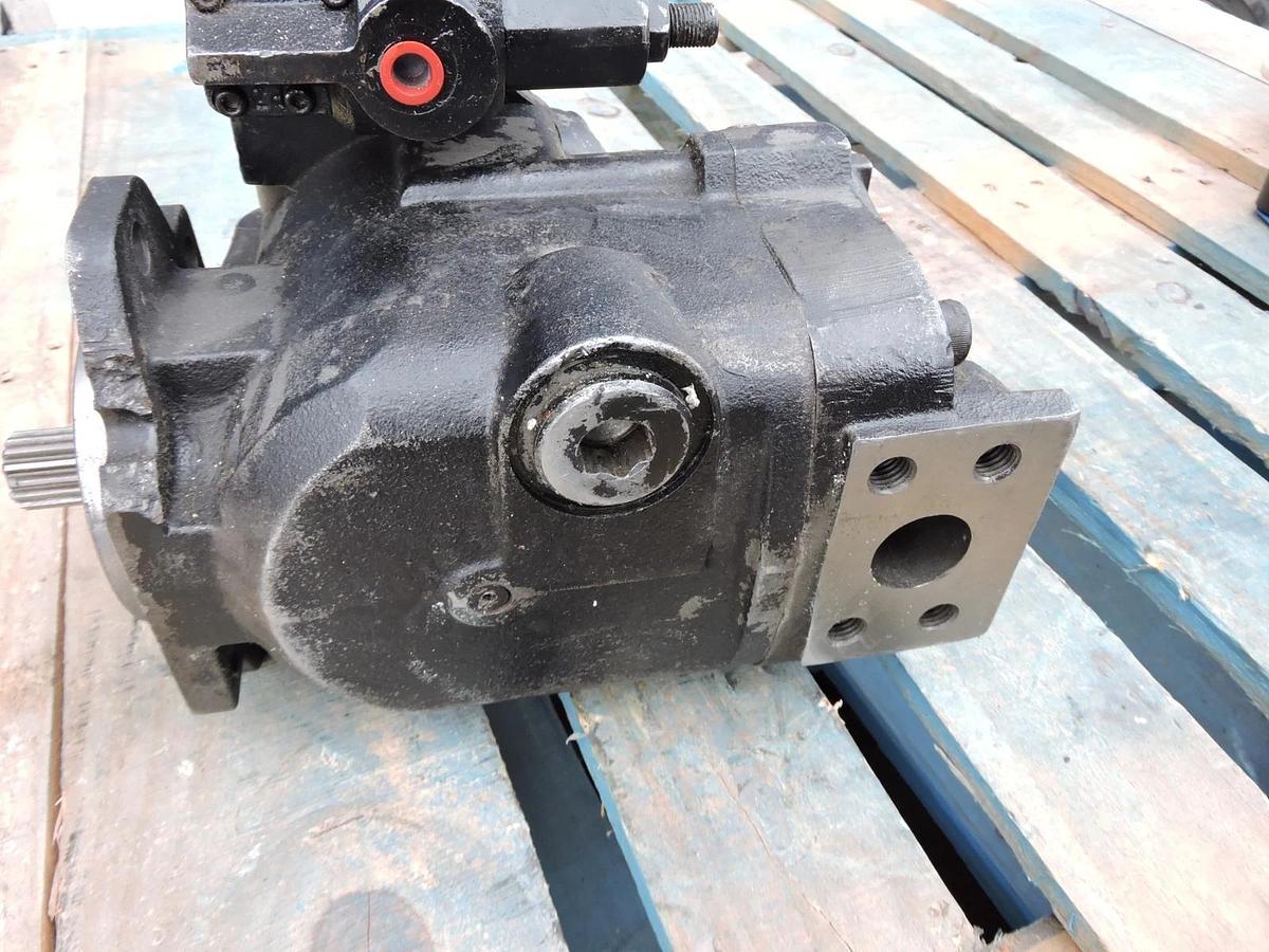 For John Deere AT Series Hydraulic Piston Pump X516609-200 - READ