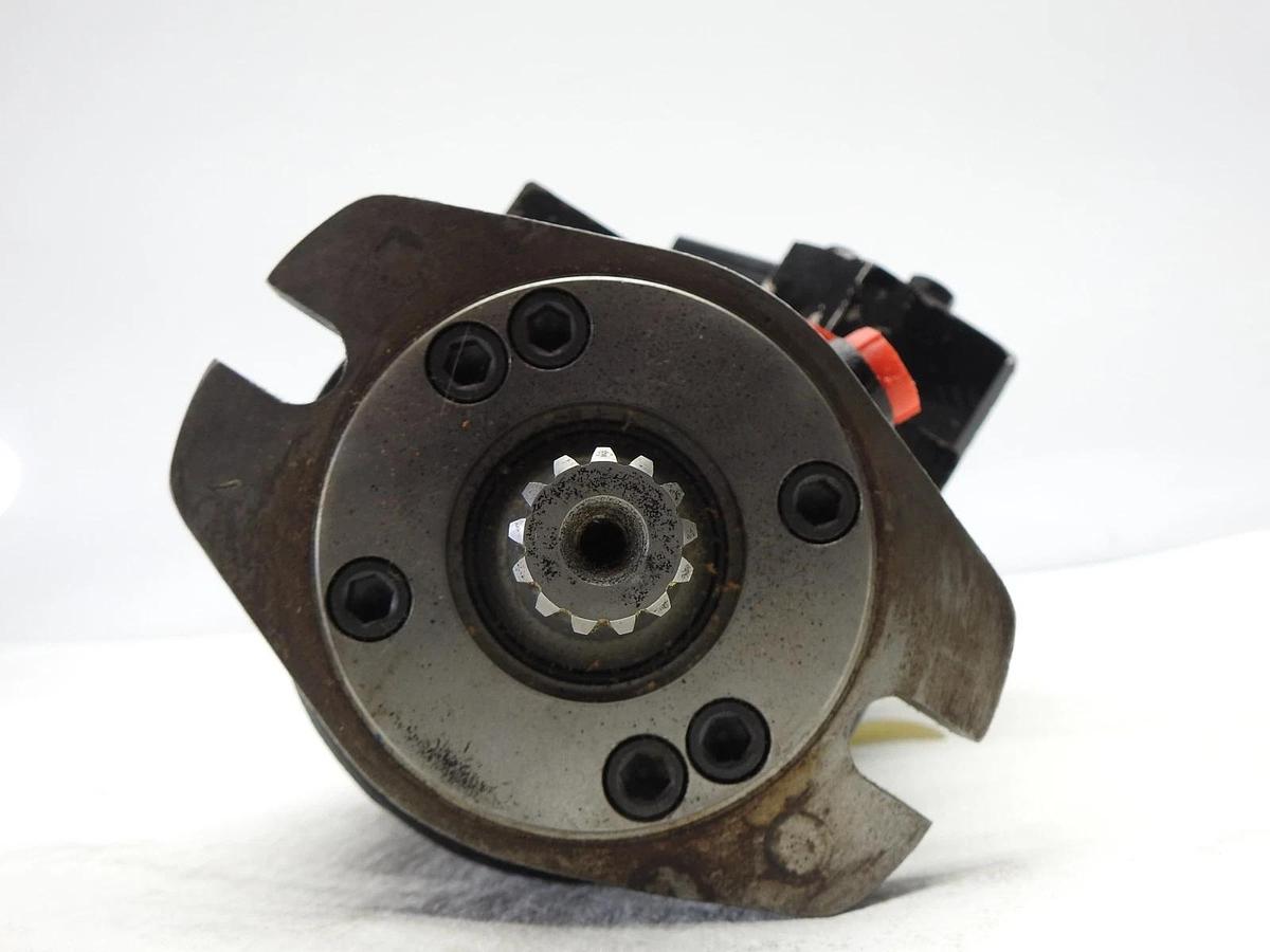 OEM Parker 706072 Series Hydraulic Pump Motor 706-072-AS-0-N0R-F-20 (13T, 2Bolt)