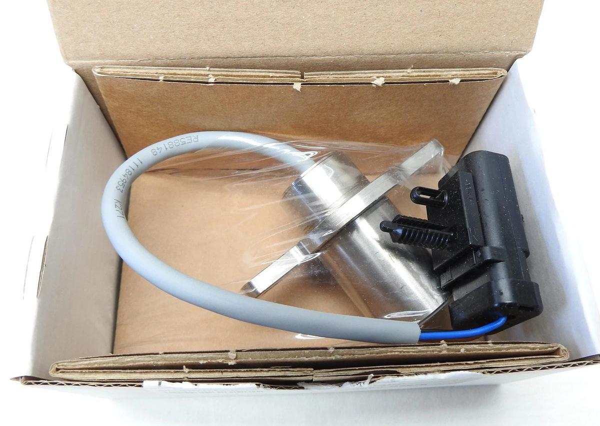 John Deere RE588148 Front Driveshaft Health Sensor Inductive Sensor MPR13141 OEM