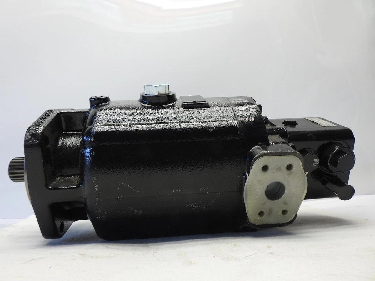CNH 87374885R Drive Motor fits Case IH 5130 6130 6140 7130+ More Models 6433-103
