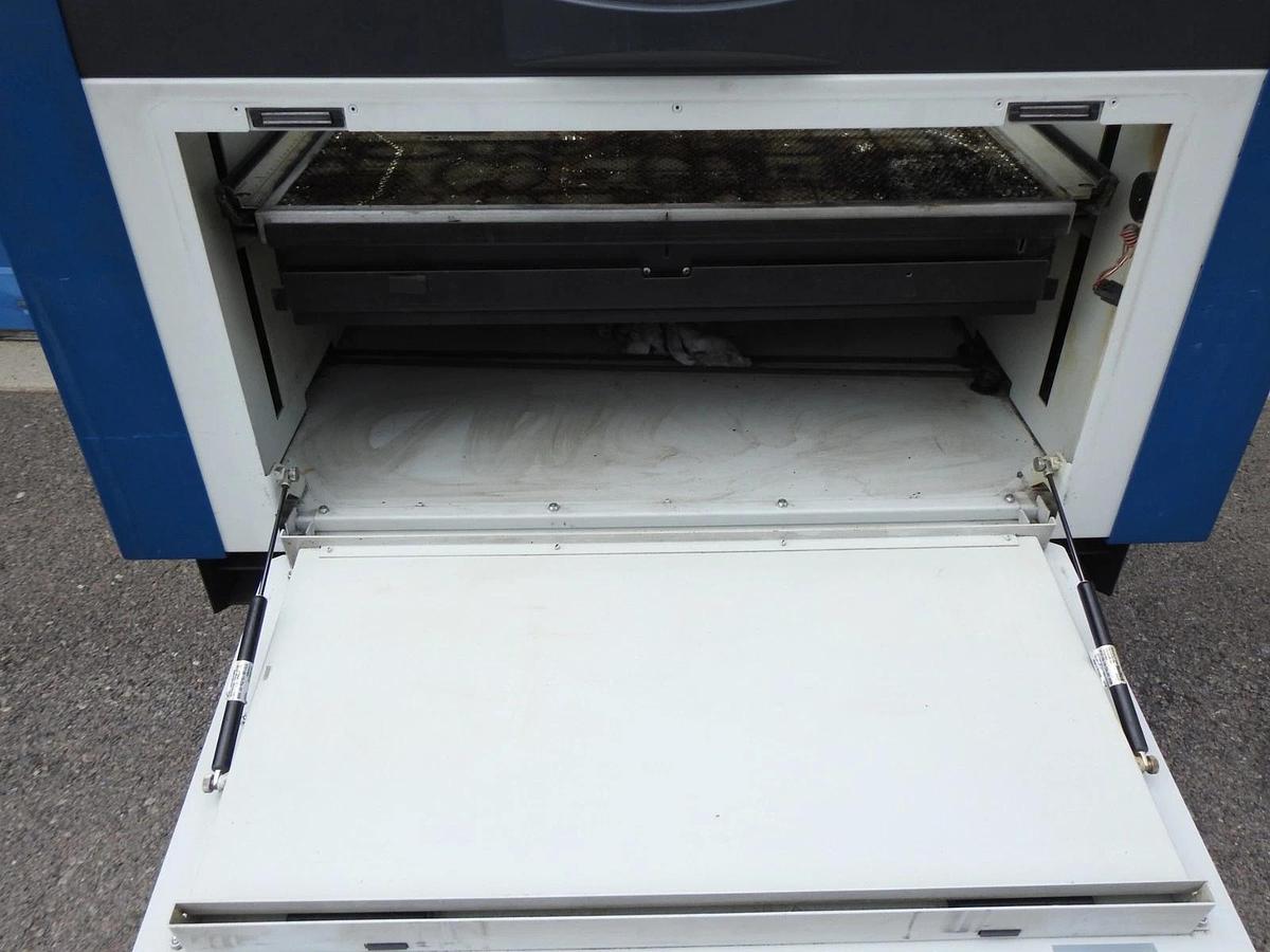 Epilog Helix 75 Watt Laser Engraver 24x18 | 2018 | 8000 Co2 w/ Rotary Attachment