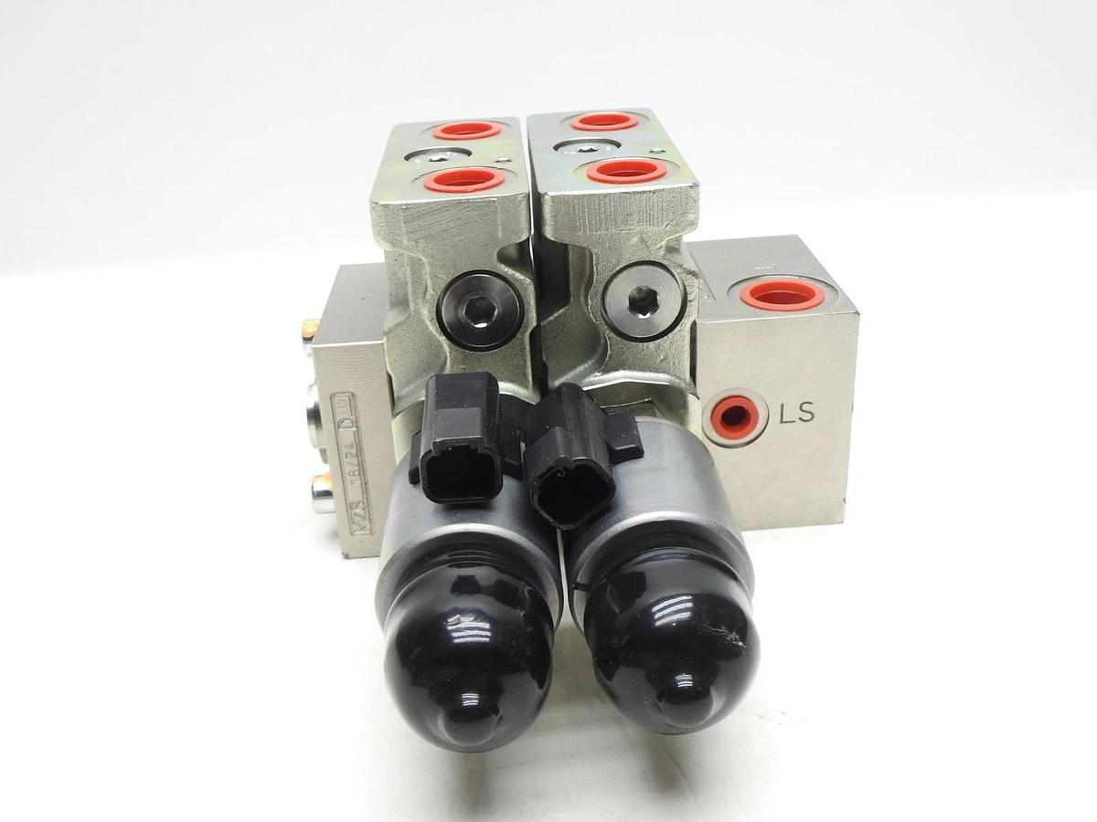Coe Orchard Equipment Hydraulic Valve Manifold R978061574 COE# 20071, R978061574