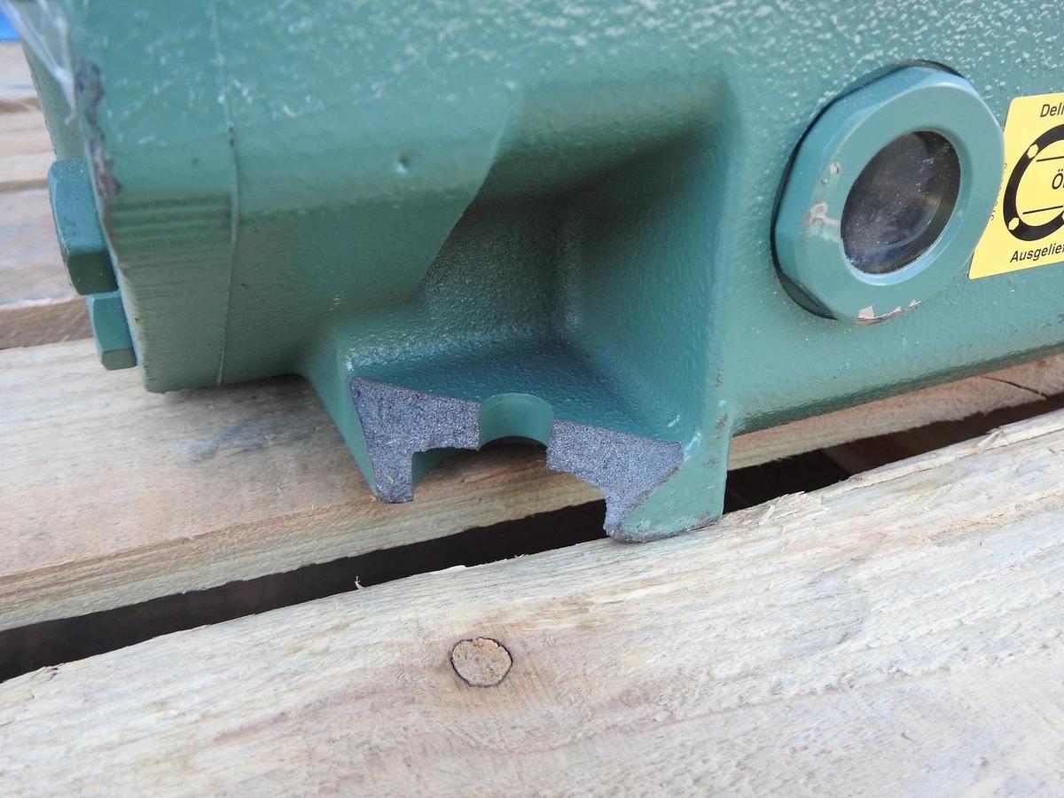 OEM Bitzer 4CES-9-4SU Semi Hermetic Compressor 4CES94SU -NEW BROKE MOUNTING TABS