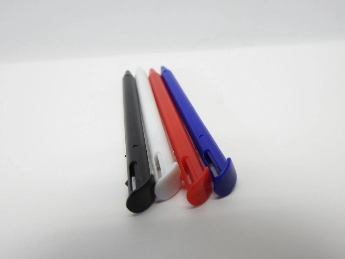 3DS XL Stylus Pen Replacement Stylus Compatible with NEW Nintendo 3DS XL, 4 in 1