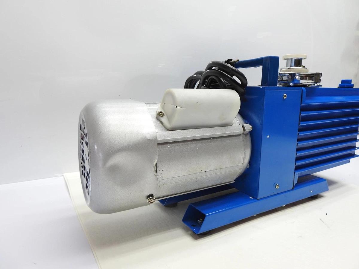 2XZ-4 Rotary Vane Vacuum Pump - NEW READ DESC