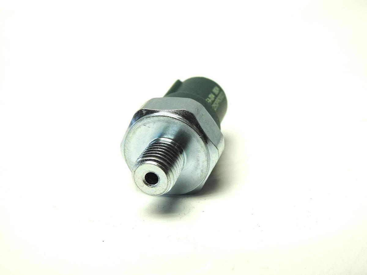 Service Tech 2OPS0019 Engine Oil Pressure Switch - NEW!
