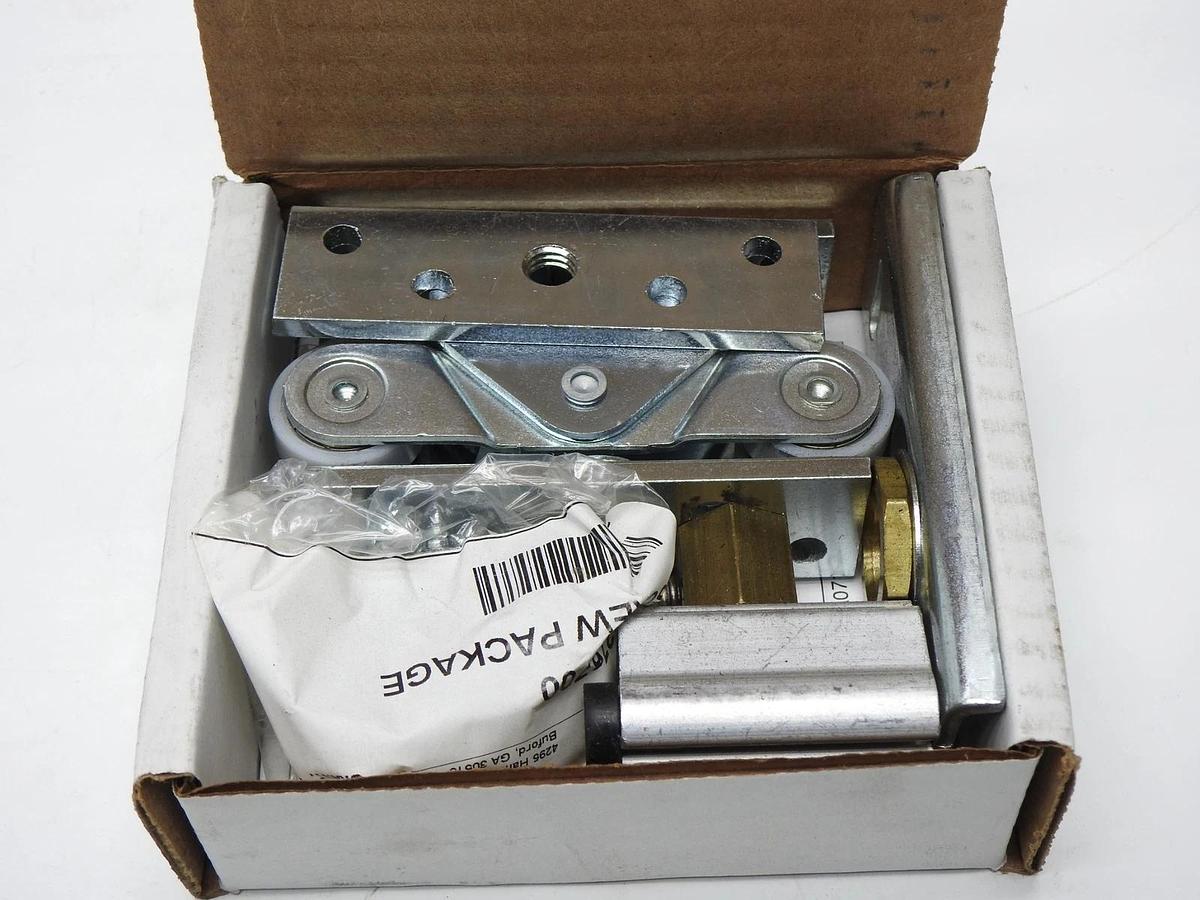 Hettich 1133284 Grant Hardware Set Bifold DR 325# 113328400