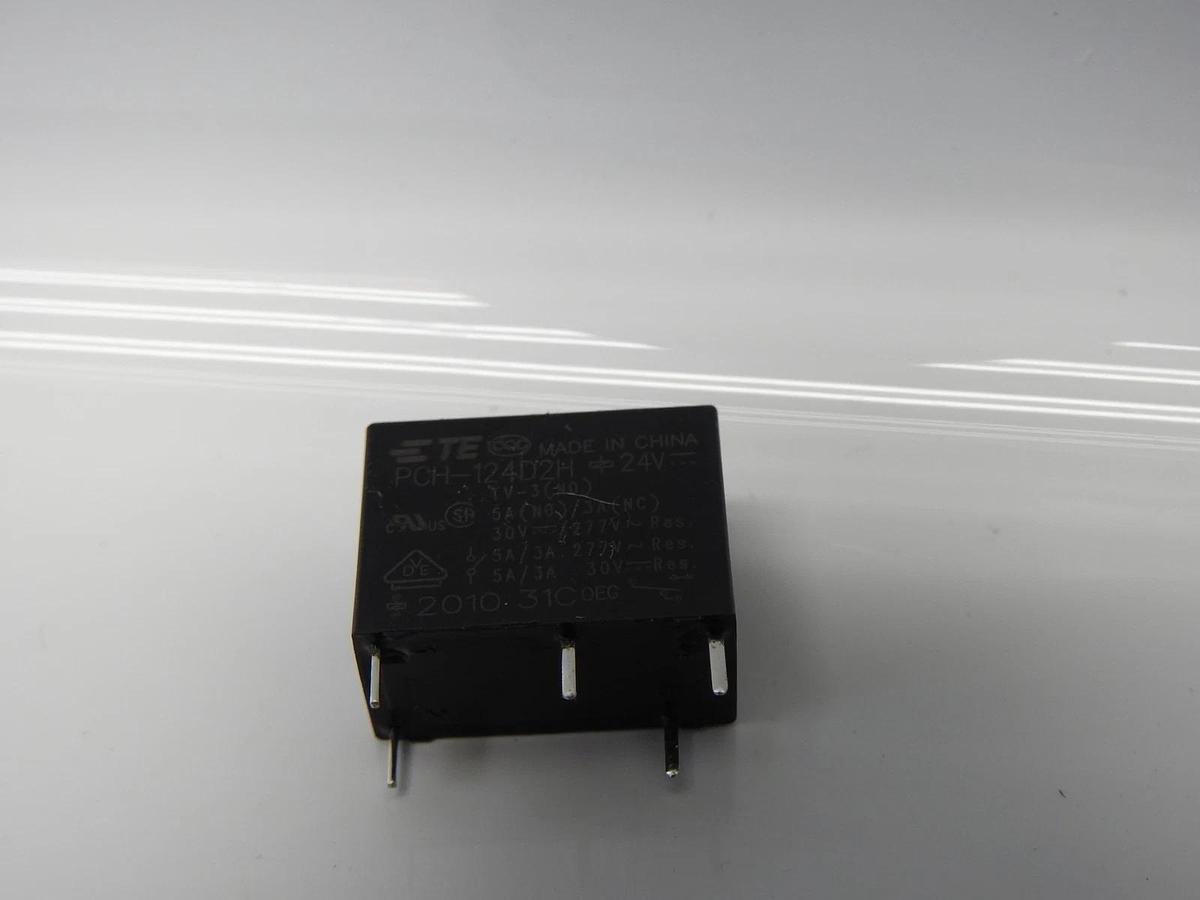 Lot of 371 TE Connectivity - PCH-124D2H 24V RELAY GEN PURPOSE SPDT 5A