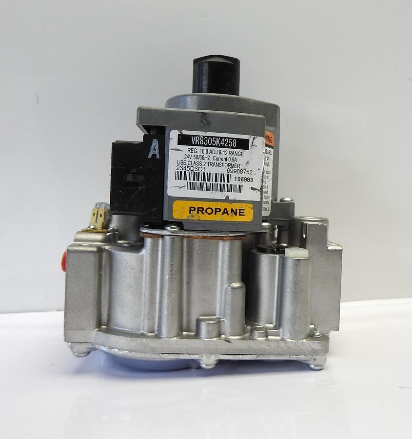 OEM Honeywell Reznor 196983 VR8305K4258 PROPANE Gas Valve RZ196983 Genuine -NEW