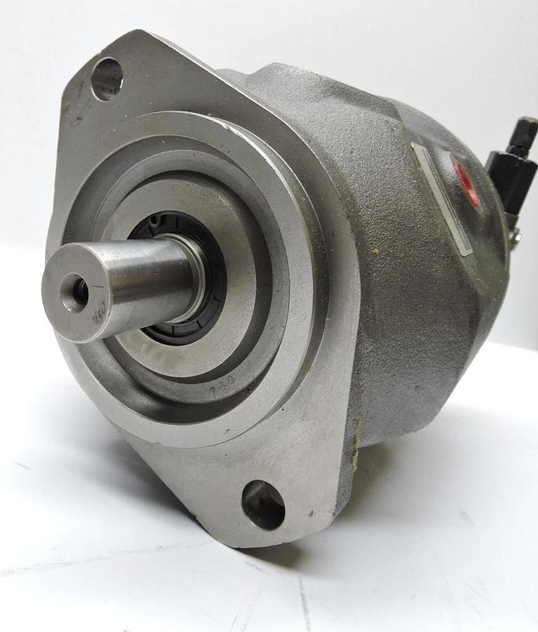 Rexroth A10VS071DR/31R-PKC61N00 Axial Piston Pump A10VS071 - NEW!