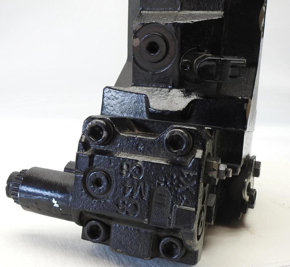 OEM Danfoss 83029678 H1B060 Series Hydraulic Variable Displacement Motor