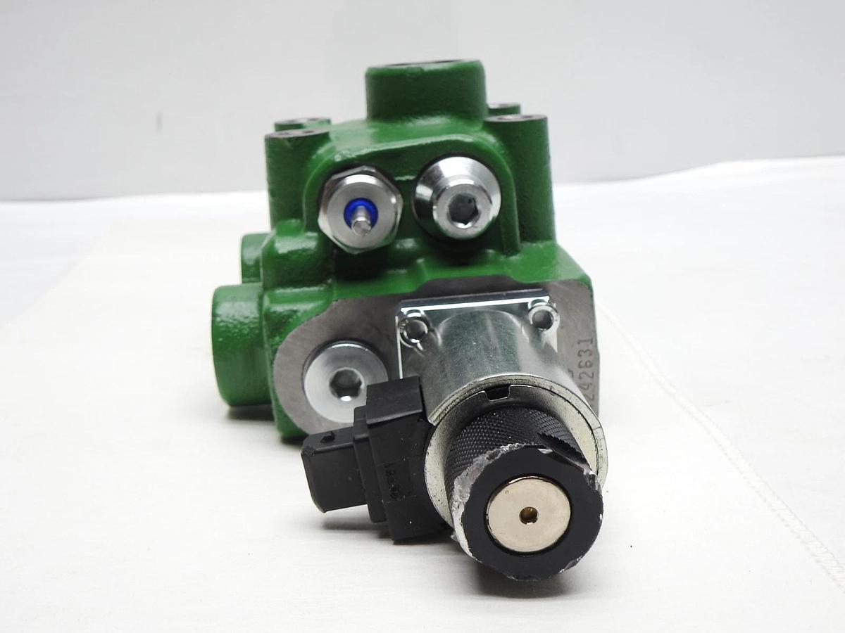 GENUINE John Deere SJ16056 Hydraulic Selective Control Valve Bucher OEM NEW!