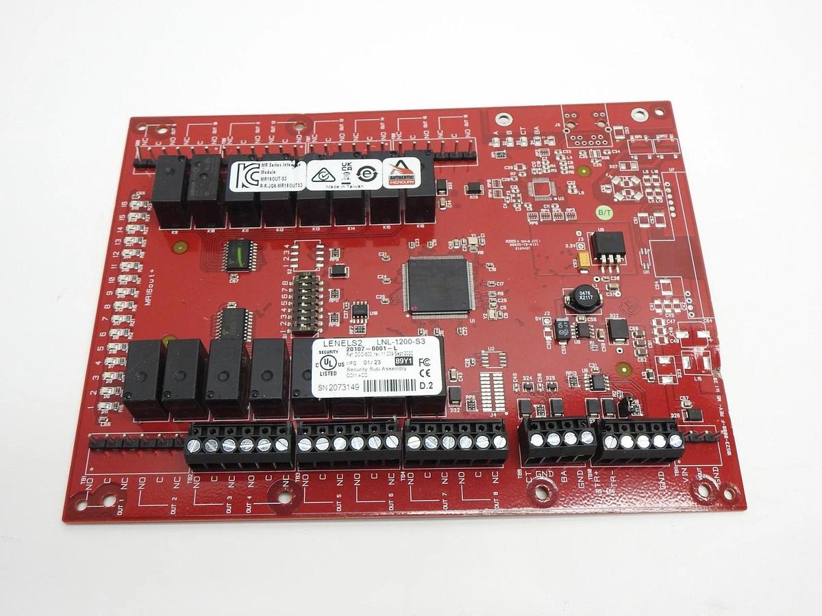 Lenel 1200 S3 LNL-1200-S3 Output Control Module - AS IS Cracked Board
