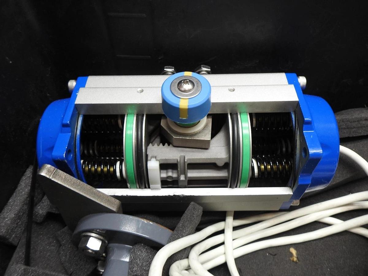 V-Tork VTM3-100-MO-F-BB-XP Electric Valve Actuator 24V DC ATEX Lifter LT-1 KIT