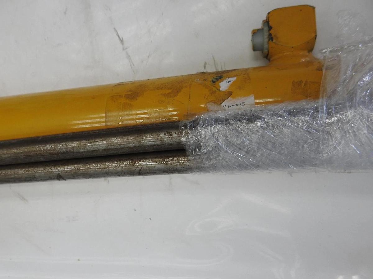OEM John Deere AH212293 Hydraulic Cylinder for 317, 320 Skid Steer GENUINE NEW