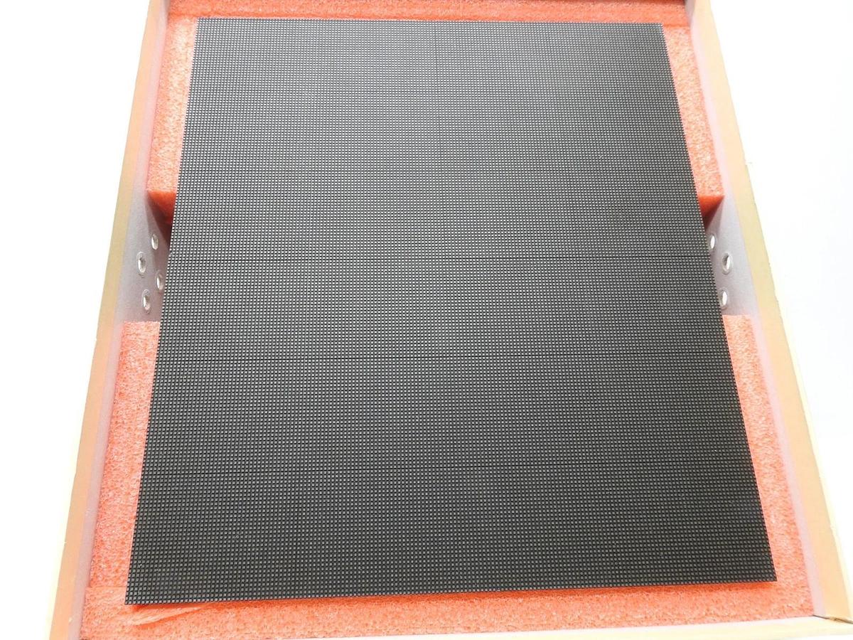 Unilumin UPANEL1.9S Cabinet LED ULTRA HD Screen 305mmX343mmX38mm U-Panel 1.9S