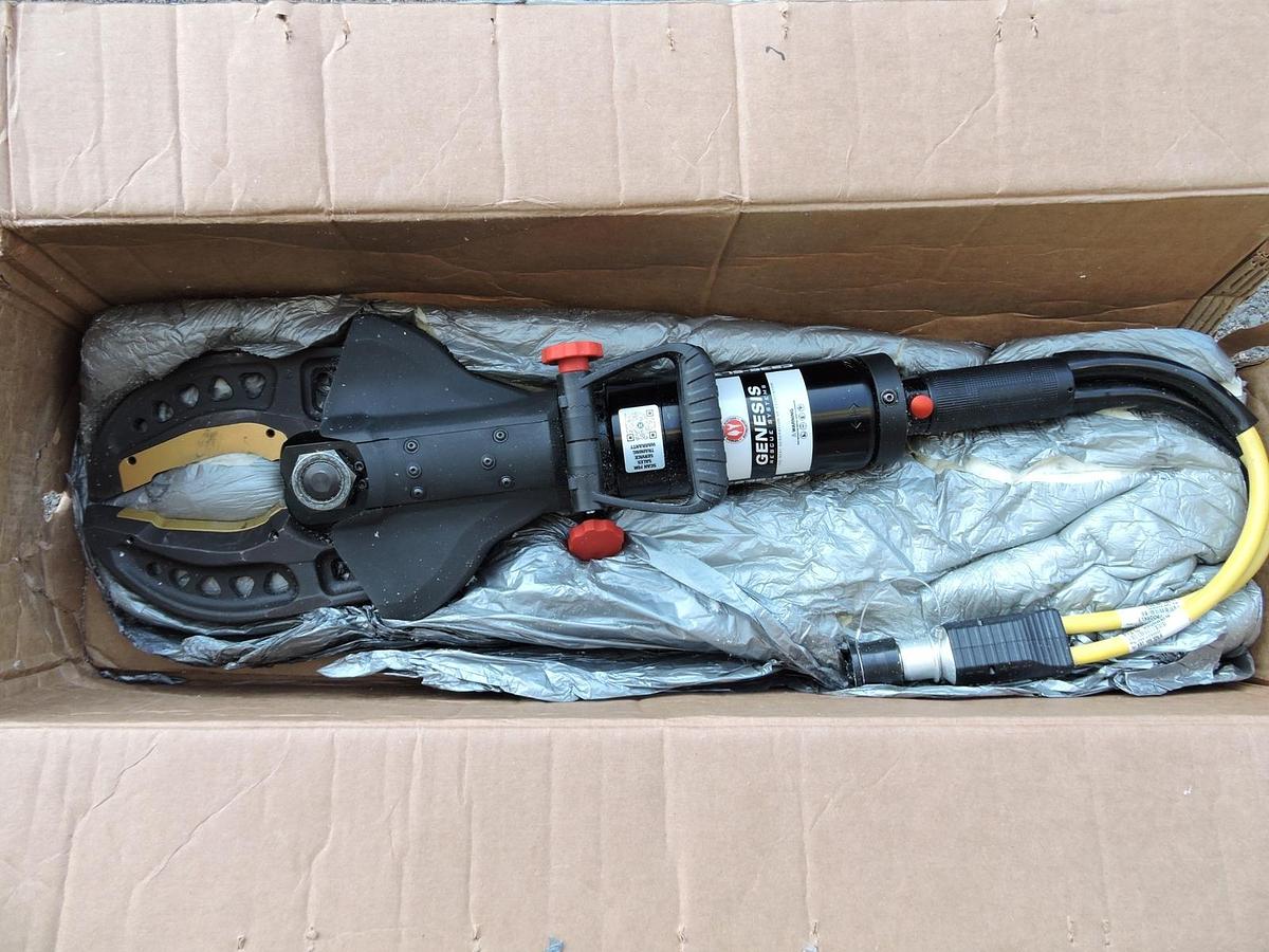 GENESIS RESCUE SYSTEMS Eforce C236 SL3 NXTGEN CUTTER C236 - NOB NEW!