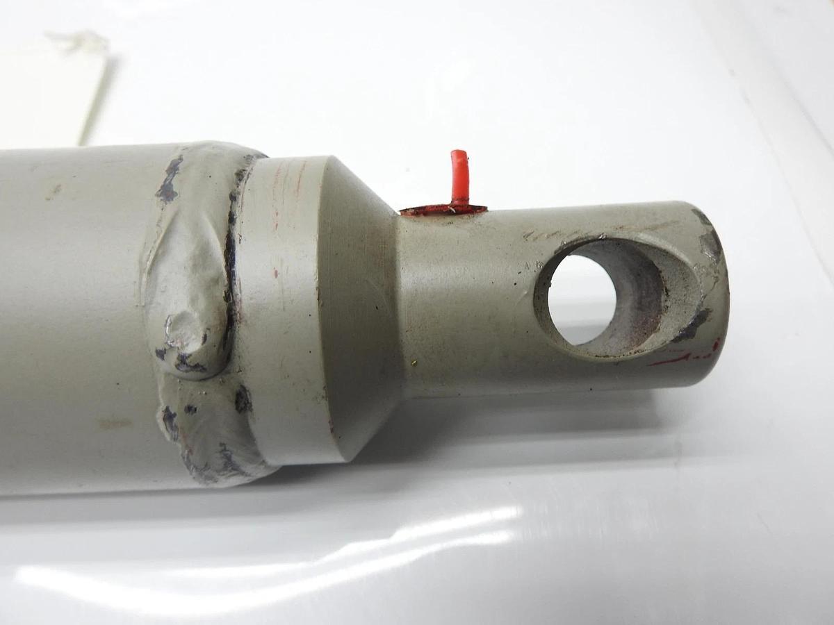 McNeilus 102-10174-01 Hydraulic Cylinder REX for McNeilus Mixer Single Acting