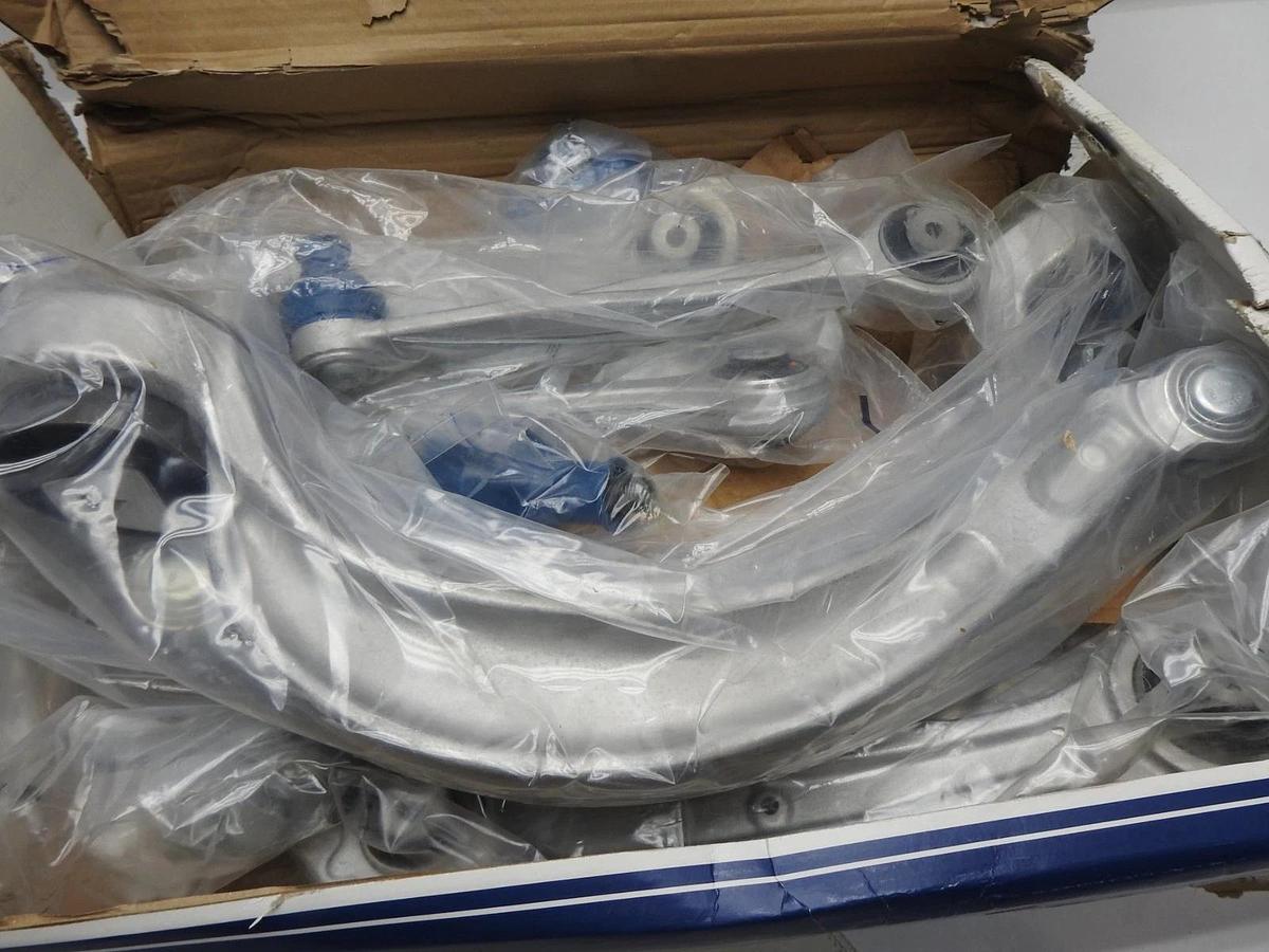 Meyle Control Arm Kit 116 050 0263/HD for AUDI A6 A7 C7 Quattro 1160500263HD NEW