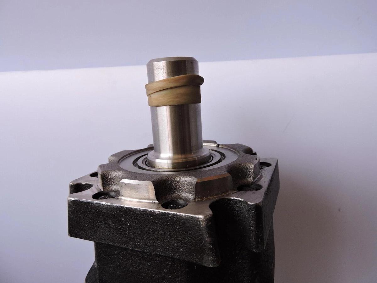 Eaton 109-1447-006 / 1091447006 (BRAND NEW) GENUINE OEM EATON!