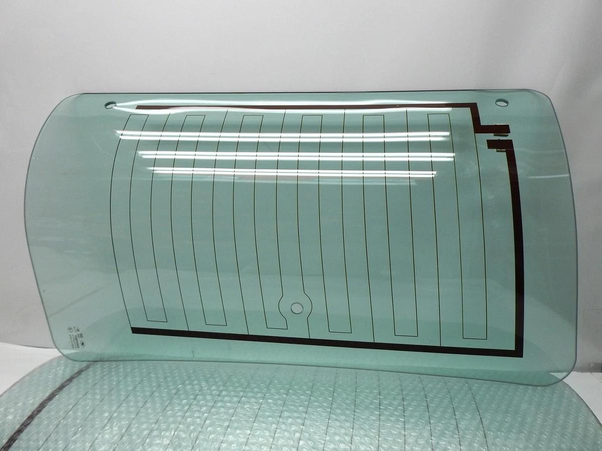 2 Kubota Heated Cab Windows Rear Windows 3C631-97650 Kubota M6060/M7060 Tractor