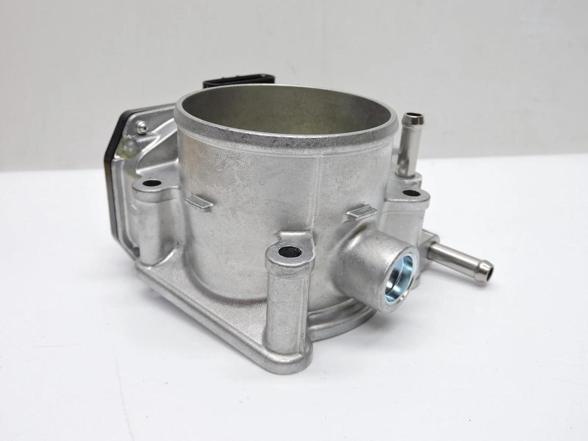 Standard Motor TechSmart Throttle Bodies S20137 for Toyota 4.0L - NOB NEW!