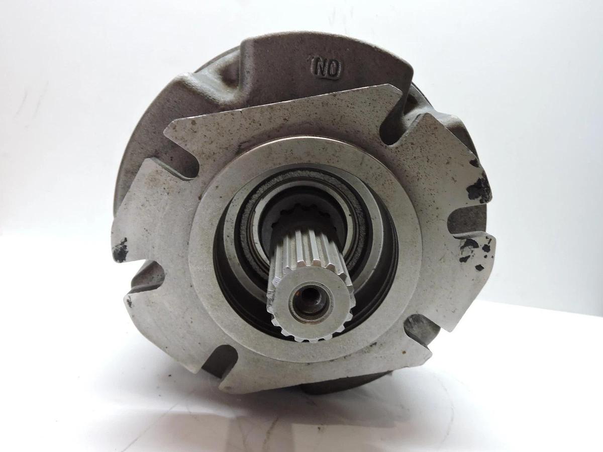 SAi Hydraulics Wheel Drive Motor 46226600 R, 211005, 22032123, 210923 D40X