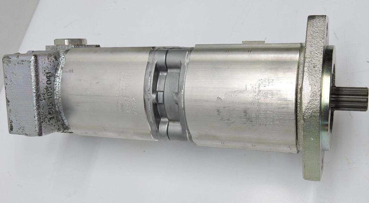Rexroth MNR: 1517 223 118 / 1517 223 117 External Gear Pumps - OEM NEW!
