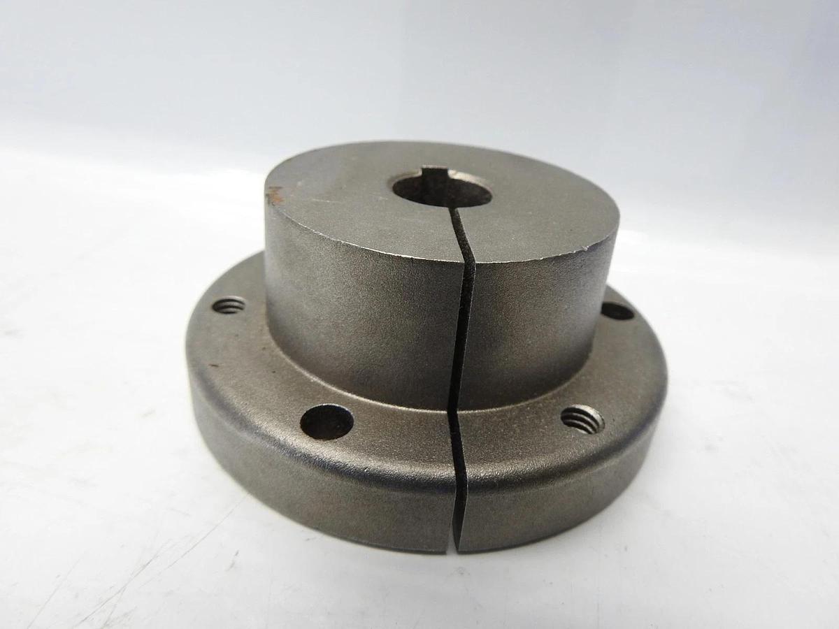 Martin SDS 5/8 Quick Disconnect Bushing - NOB NEW!