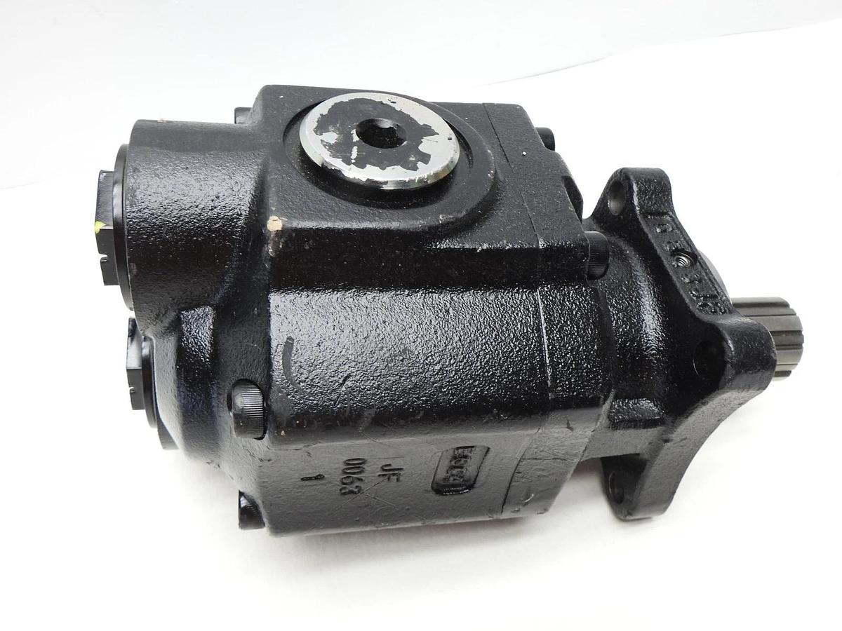HYVA 14571360 Hydraulic Gear Pump 115L-BI-4H3-4P-20BSP20-250 / 115L-BI-4H3-4P
