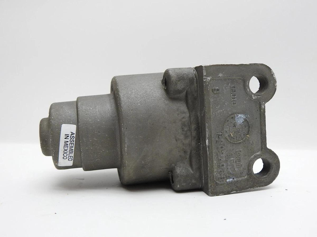 GENUINE Bendix T-292496 Mack 20QE3294, 745-106284, BP-1 Rear Air Brake Valve OEM